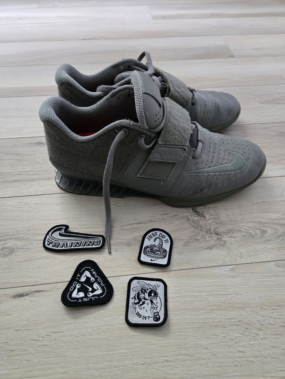 Nike Romaloes - Picture 7 of 7